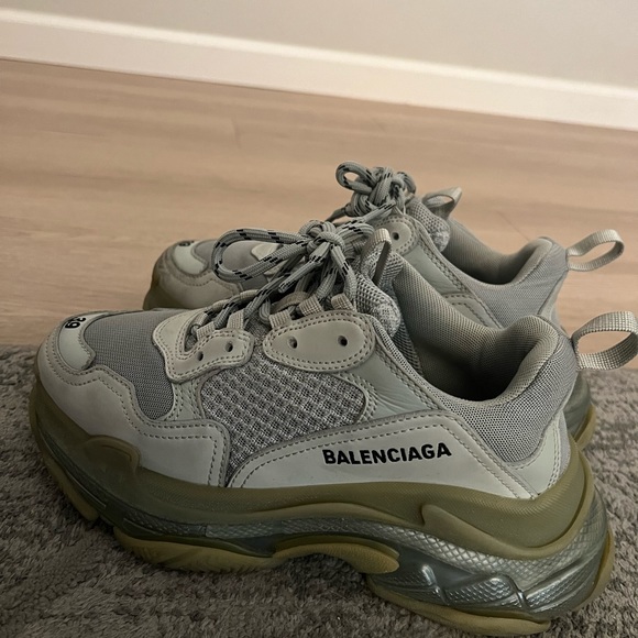 Authentic Balenciaga Trippe S 39 - Picture 3 of 8